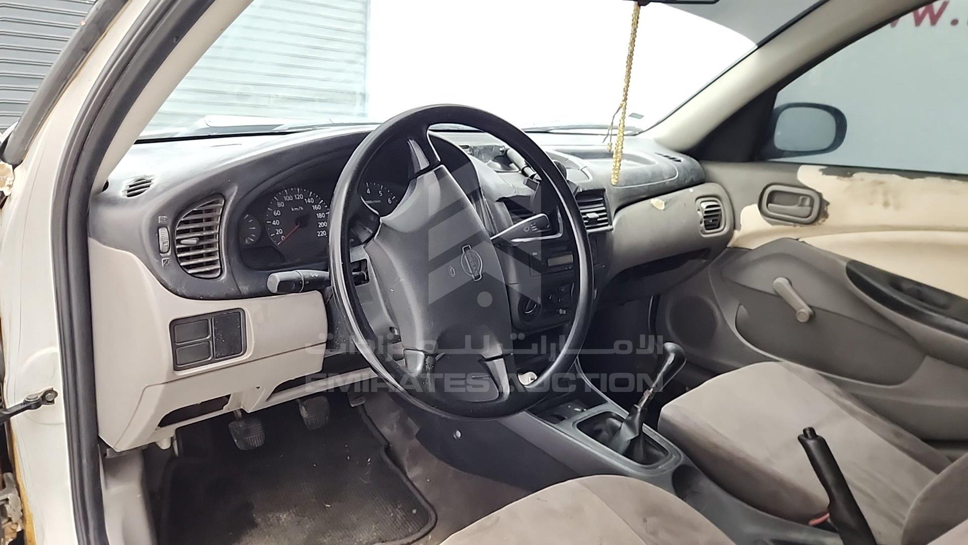 2002 NISSAN SUNNY VIN: JN1EN61S62W050396