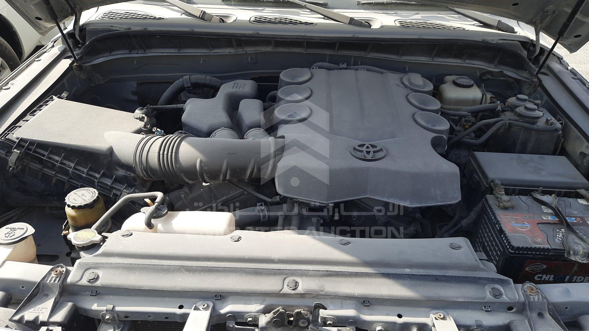 2014 TOYOTA FJ CRUISER VIN: JTEBU11FXEK198065