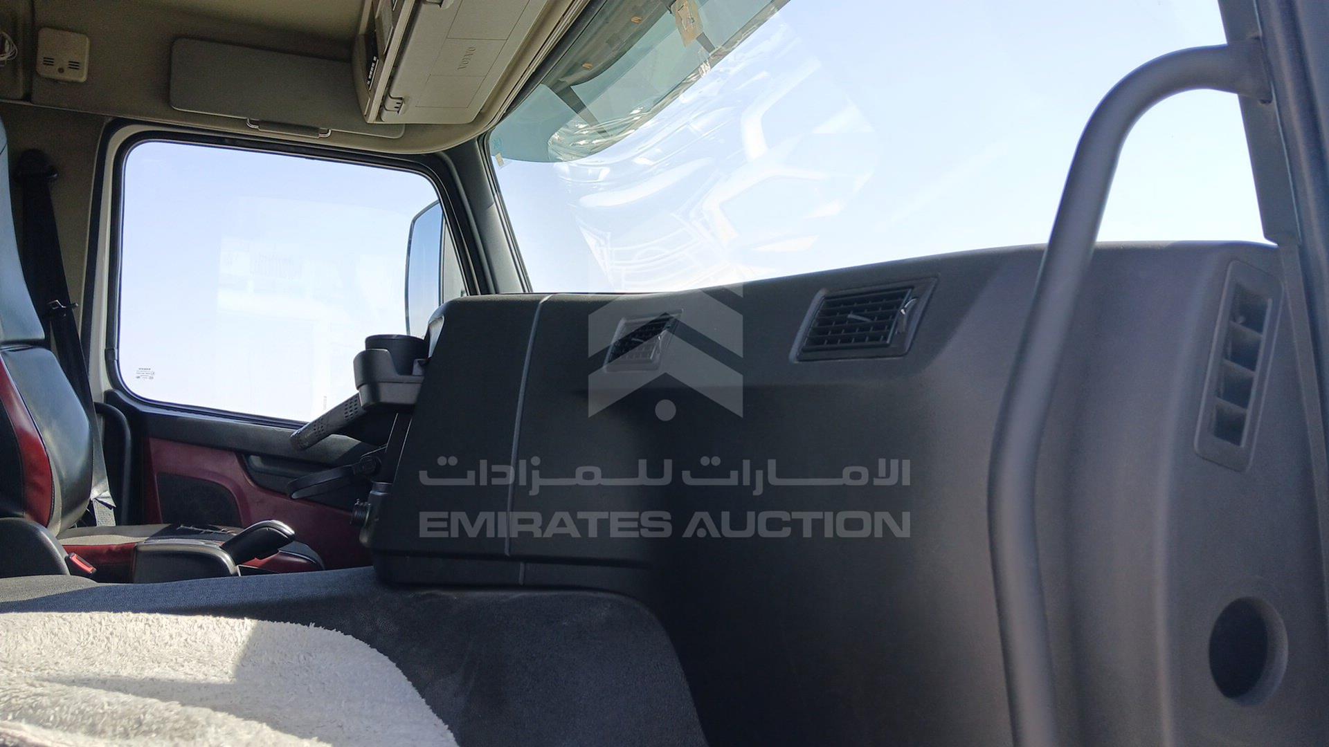 2015 VOLVO FMX 370 VIN: YV2XM30D3FA772265