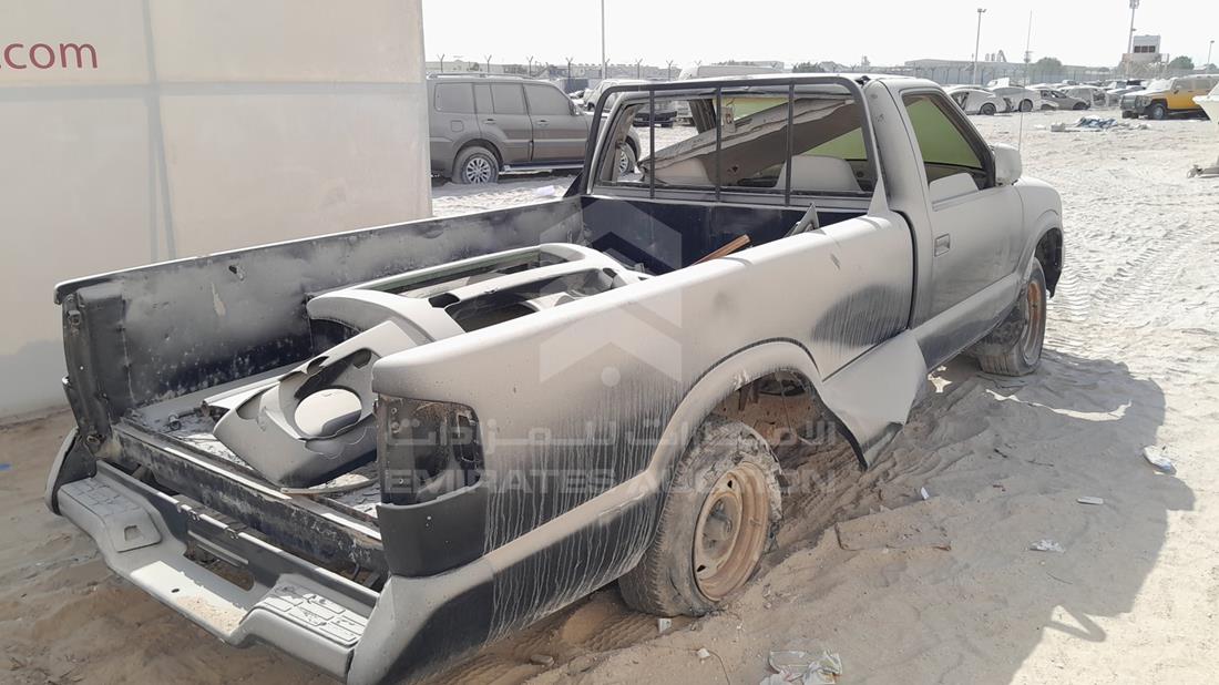 1995 Chevrolet S10 — Rear Right Angle — Photo 8