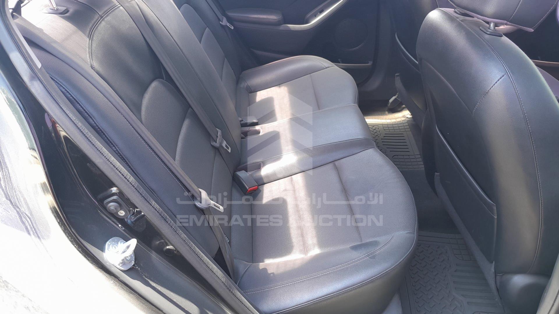 2013 KIA CERATO VIN: KNAFJ412BDA044067