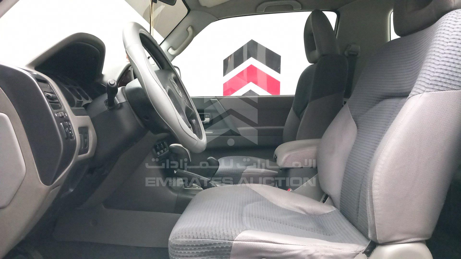 2007 MITSUBISHI PAJERO VIN: JMYMRV63W7J706149