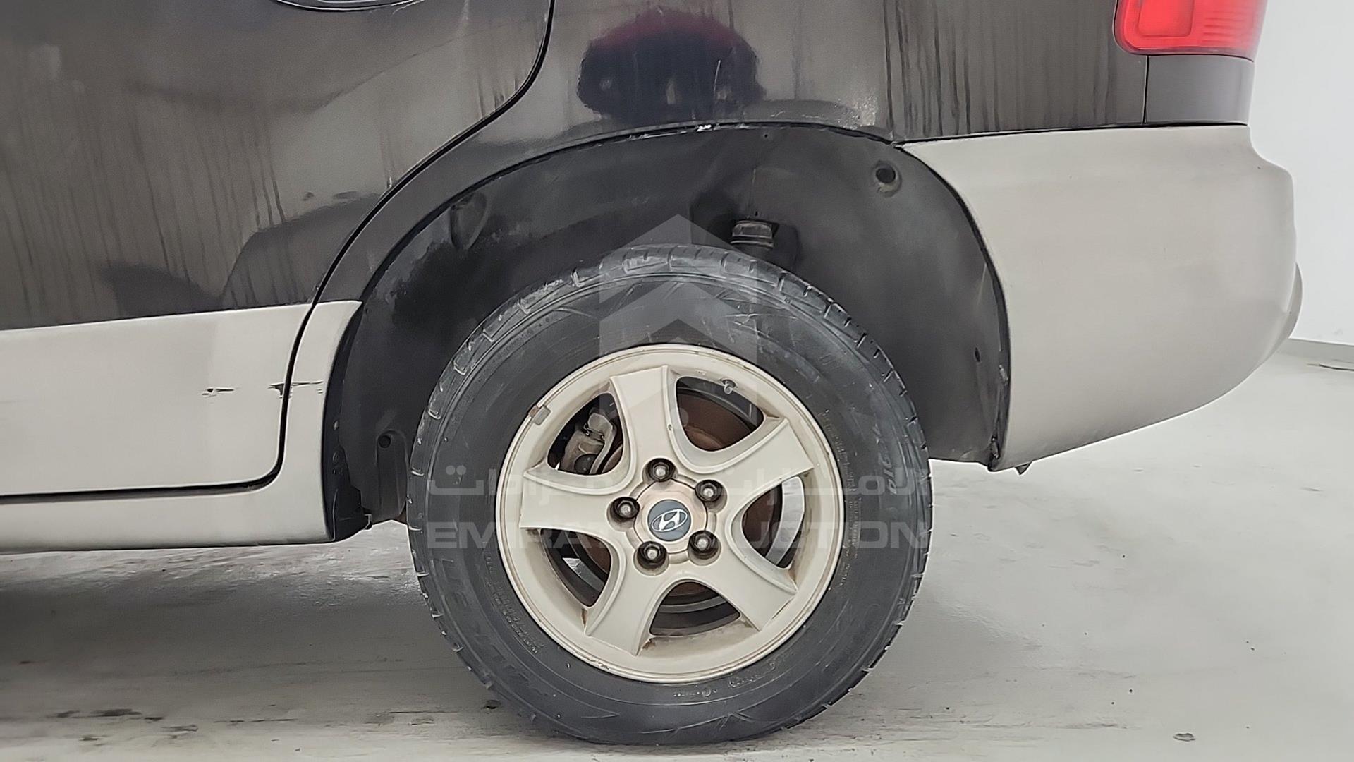 2004 HYUNDAI SANTA FE VIN: KMHSC81D74U706523