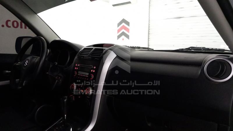 JS3TD54V274115577 Auction: EmiratesAuction Lot: 408892 JS3TD54V274115577 Suzuki Grand Vitara 2007 WHITE Photo 26
