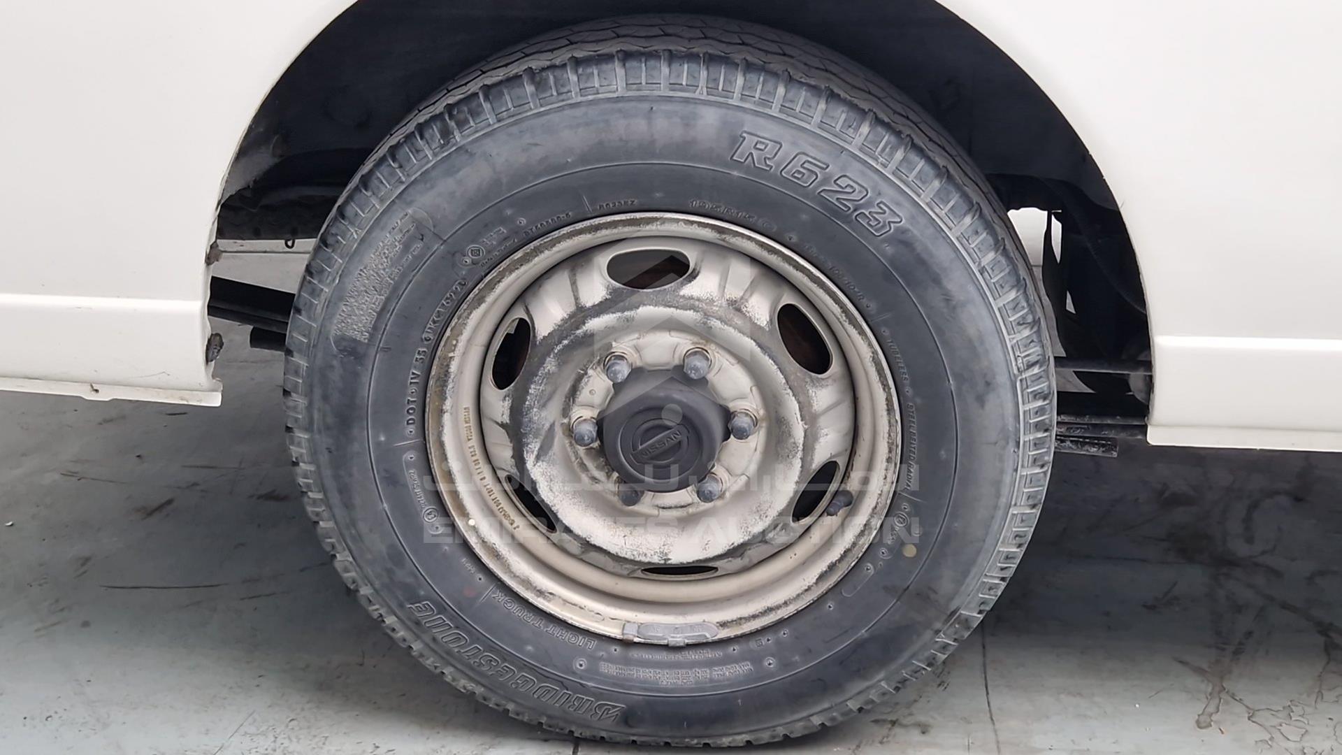 2010 NISSAN URVAN VIN: JN6AE54S1AX020701