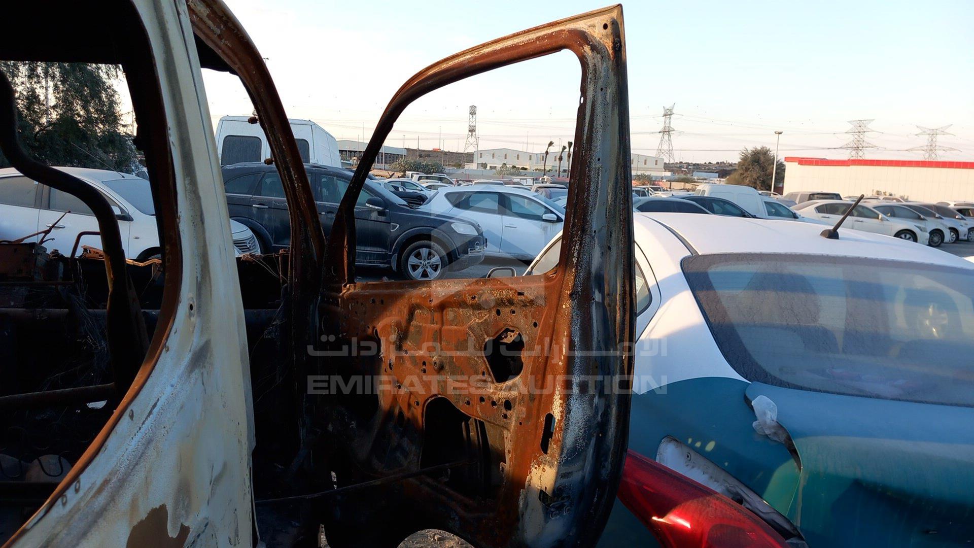 2016 NISSAN URVAN VIN: JN6BE6DS2G9019080