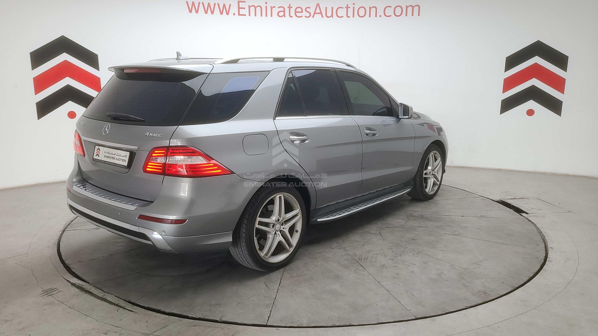 2015 MERCEDES ML 400 VIN: WDCDA5GB5FA559477