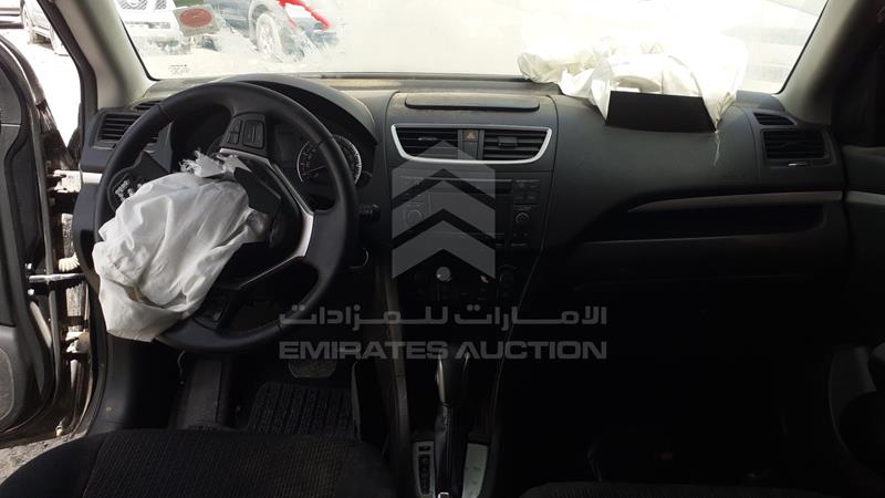 JS2ZC8B28G6300278 Auction: EmiratesAuction Lot: 405058 JS2ZC8B28G6300278 Suzuki Swift 2016 BLACK Photo 14