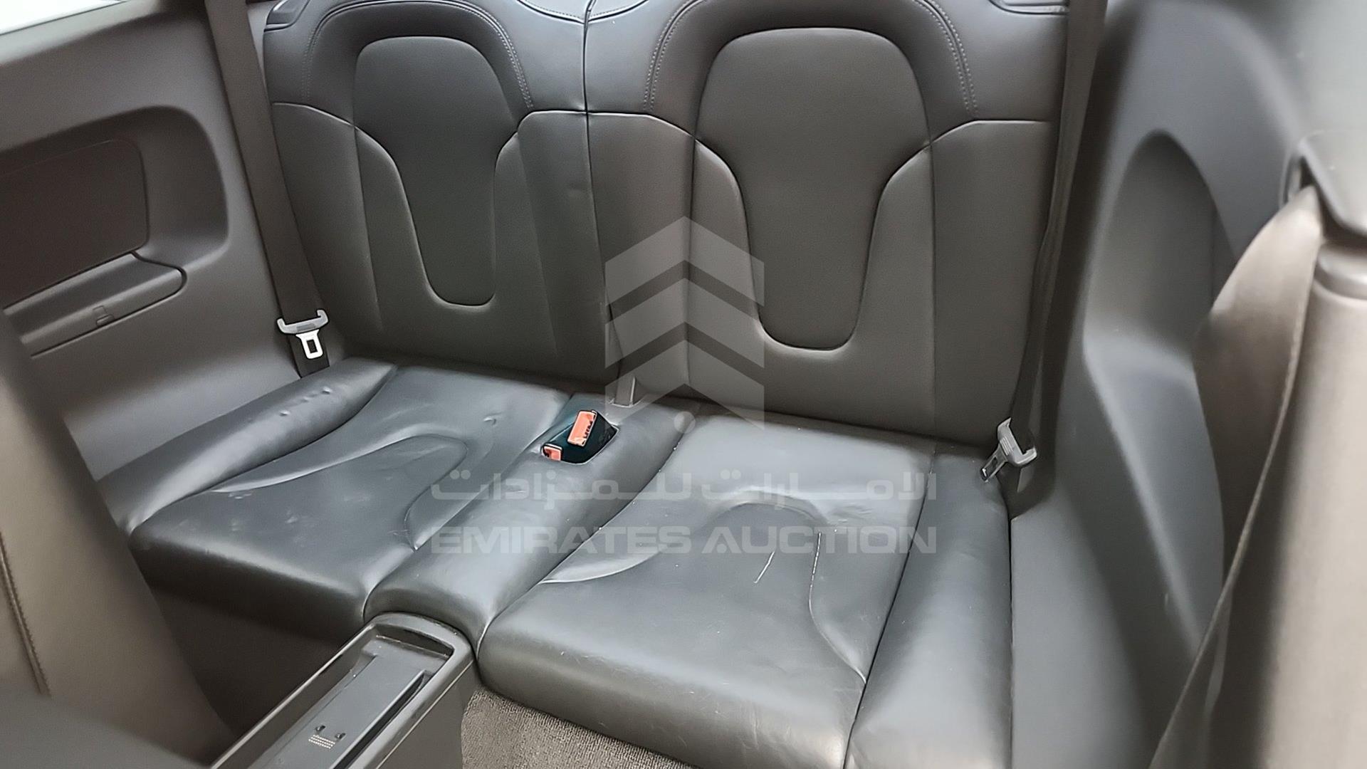 2010 AUDI TT VIN: TRUBDB8J2A1011816