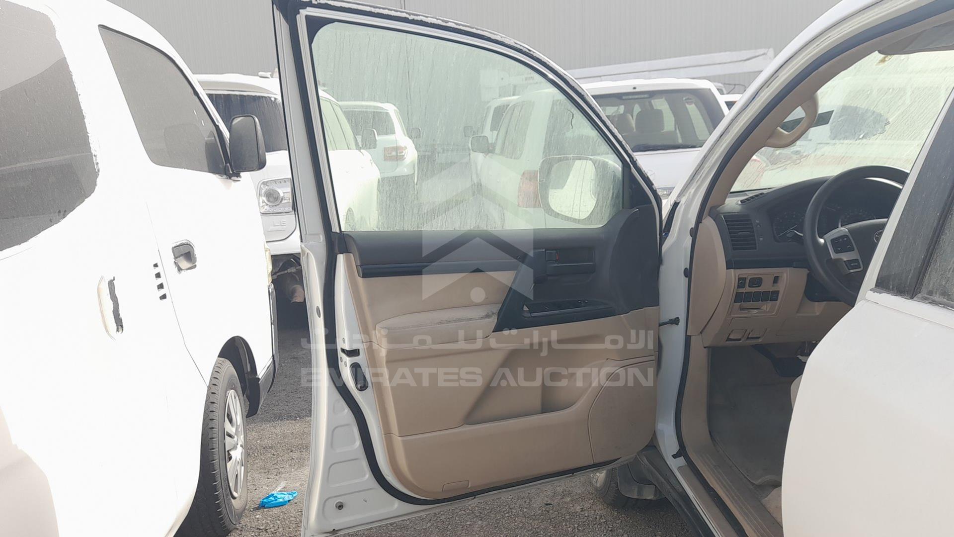 2013 TOYOTA LAND CRUISER VIN: JTMDU09J2D5065975