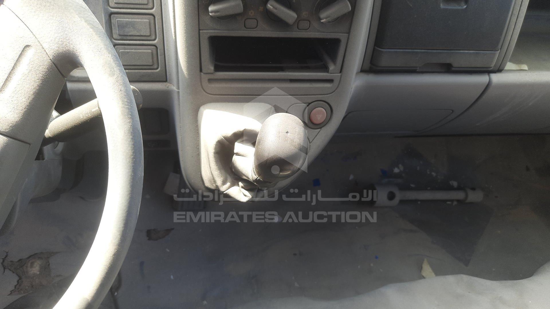 2005 MITSUBISHI CANTER VIN: JL7BCE1J75K007448