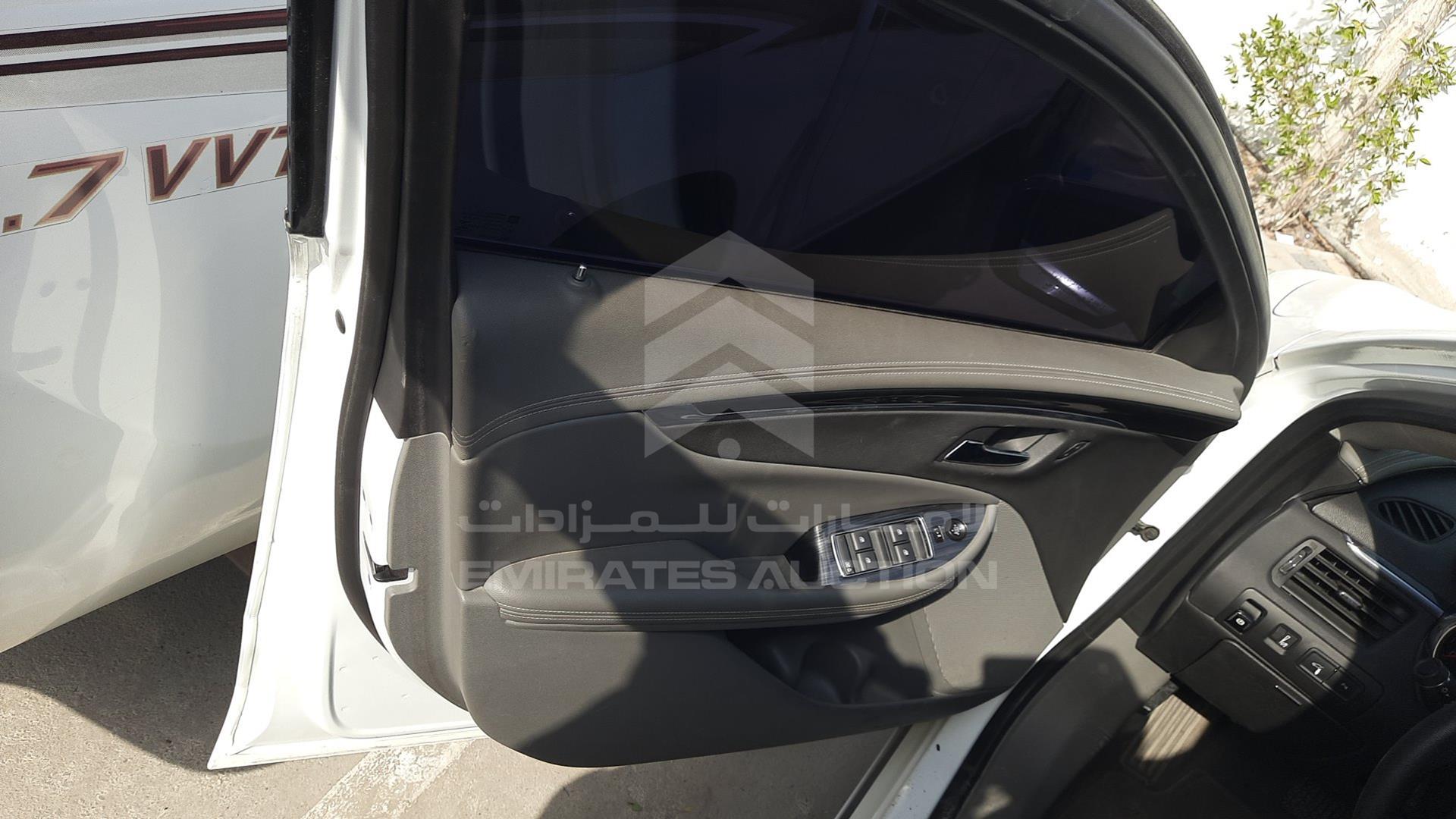 2019 CHEVROLET IMPALA VIN: 2G1135S38K9109288