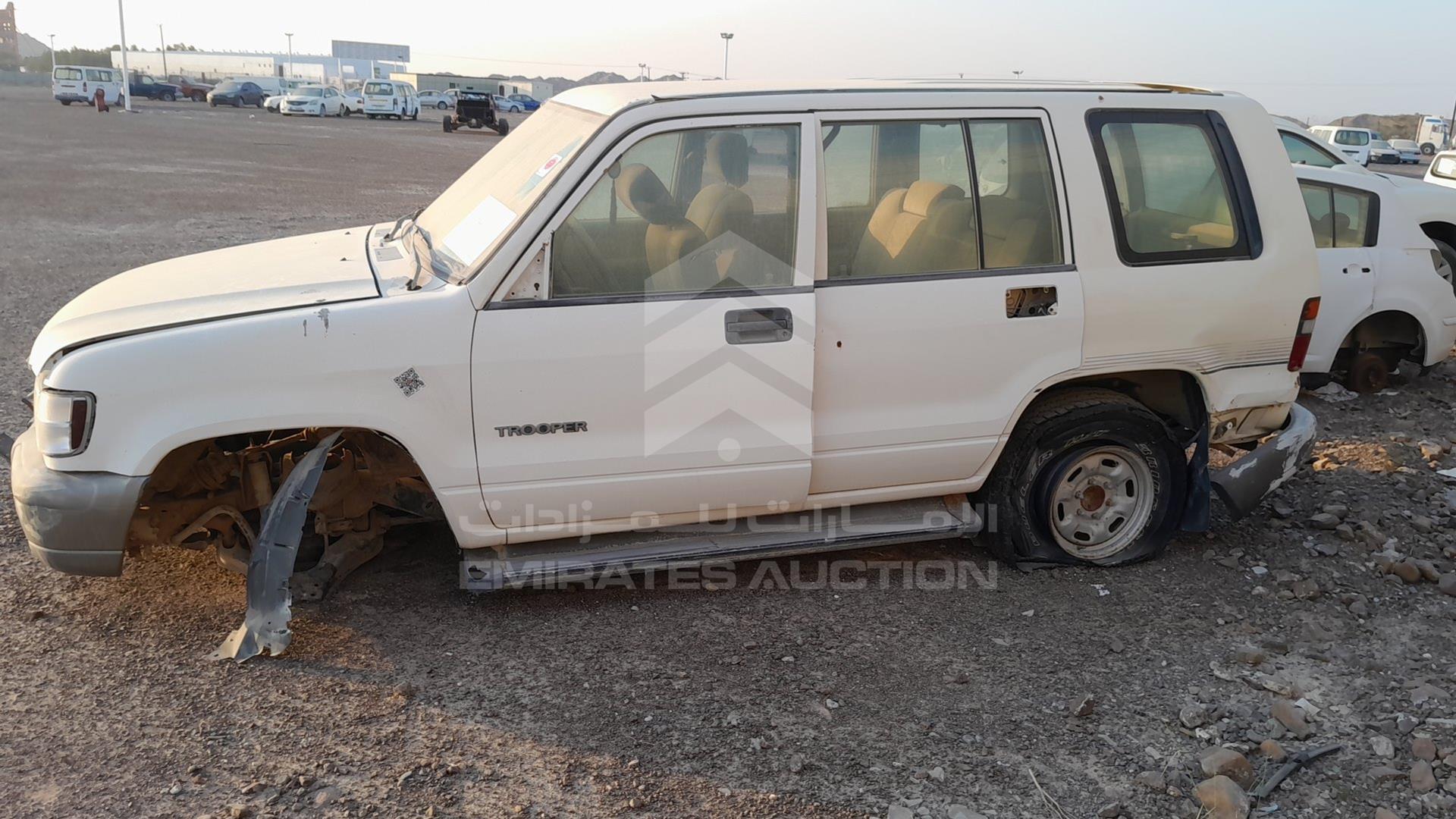 1999 ISUZU TROOPER VIN: JACDH58W4X7G00460