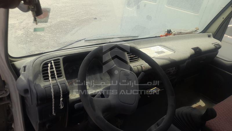 JAAKP34G987P20999 Auction: EmiratesAuction Lot: 409144 JAAKP34G987P20999 Isuzu NPR 2008 WHITE Photo 14