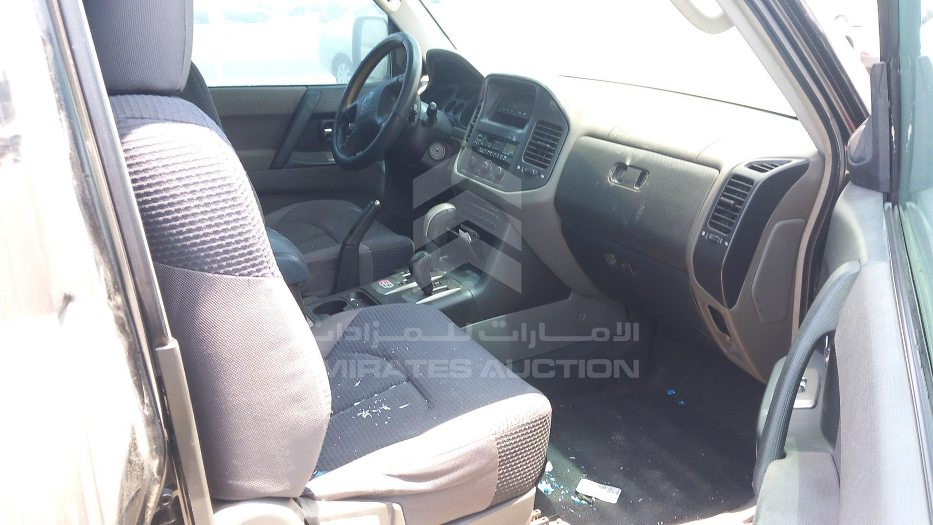 2003 MITSUBISHI PAJERO VIN: JMYMRV63W3J706395