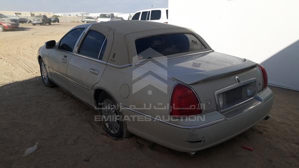 Lincoln Town Car 2006 1LNHM83V96Y635852 Image 28