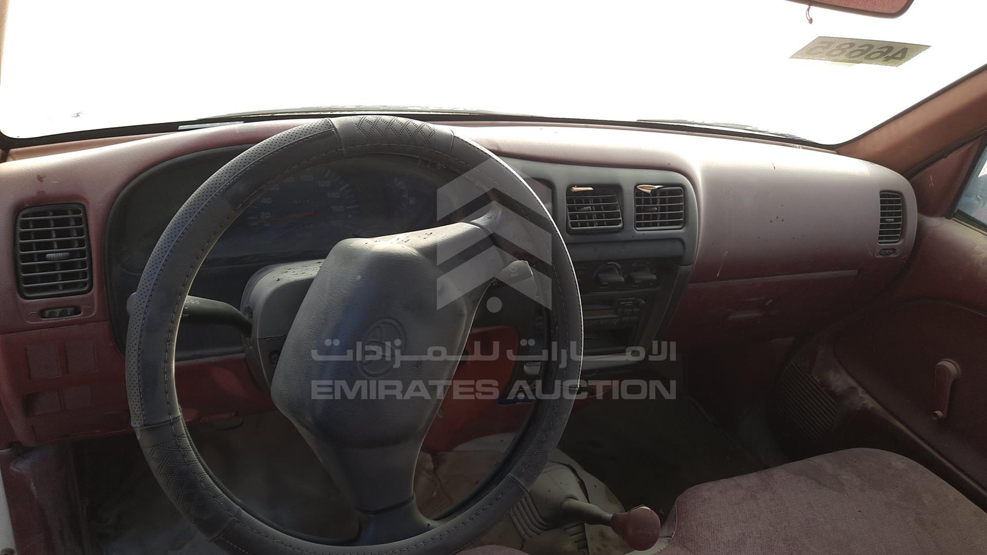 2000 TOYOTA HILUX VIN: JT4AG4265Y0016439