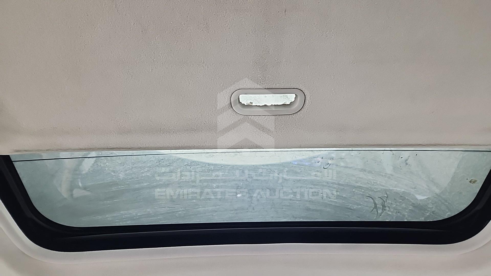 2010 MITSUBISHI PAJERO VIN: JMYLRV95WAJ716207