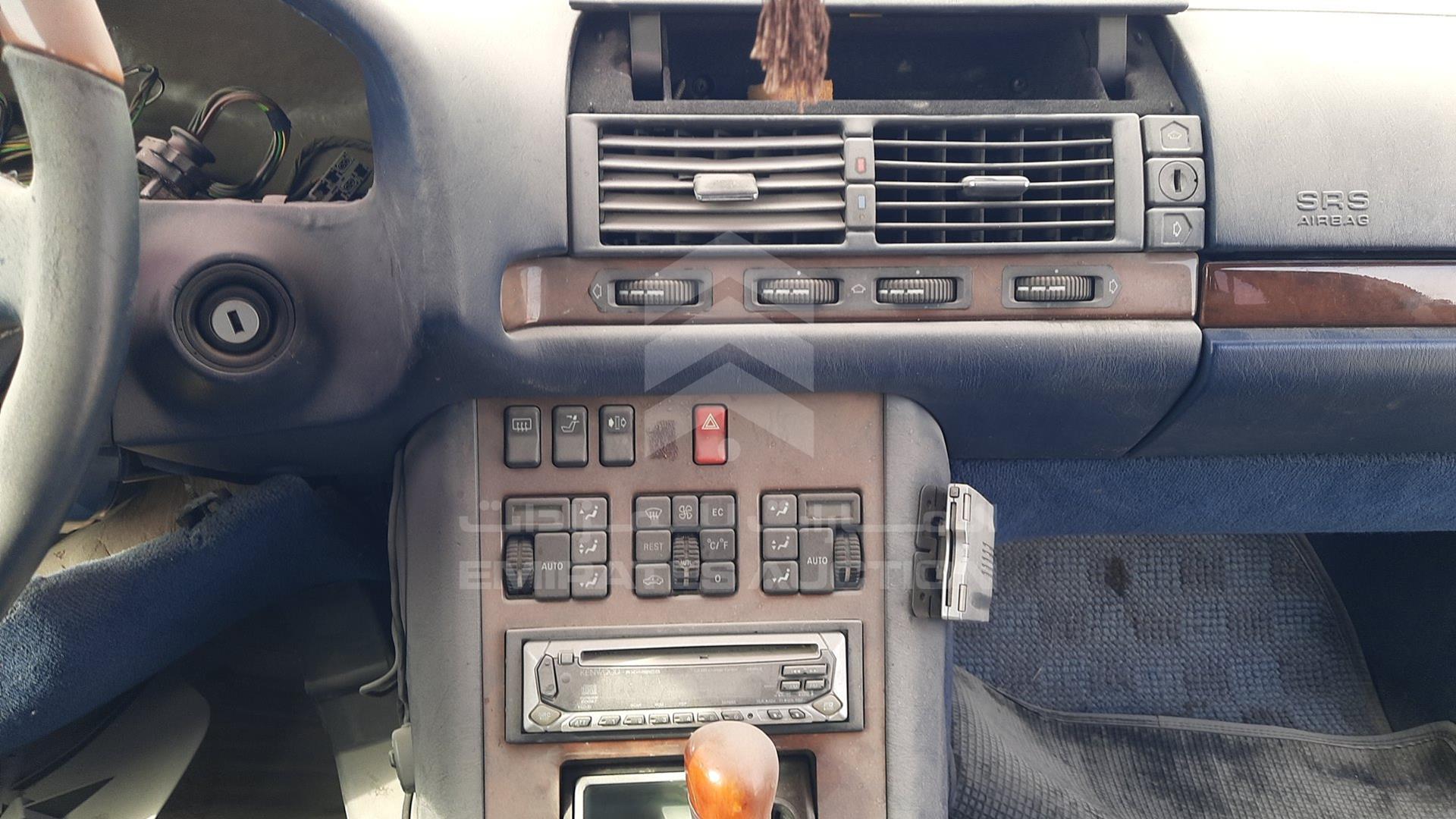 1992 MERCEDES SE 500 VIN: WDB1400501A070113