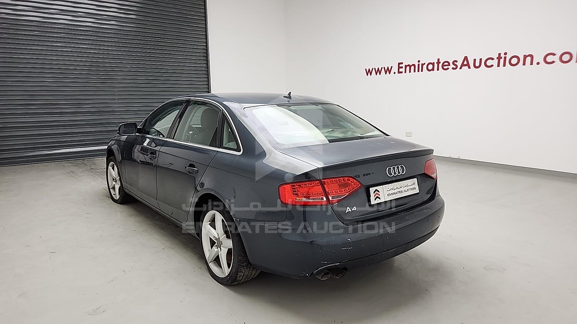 2011 AUDI A4 VIN: WAUAFC8K4BN011371
