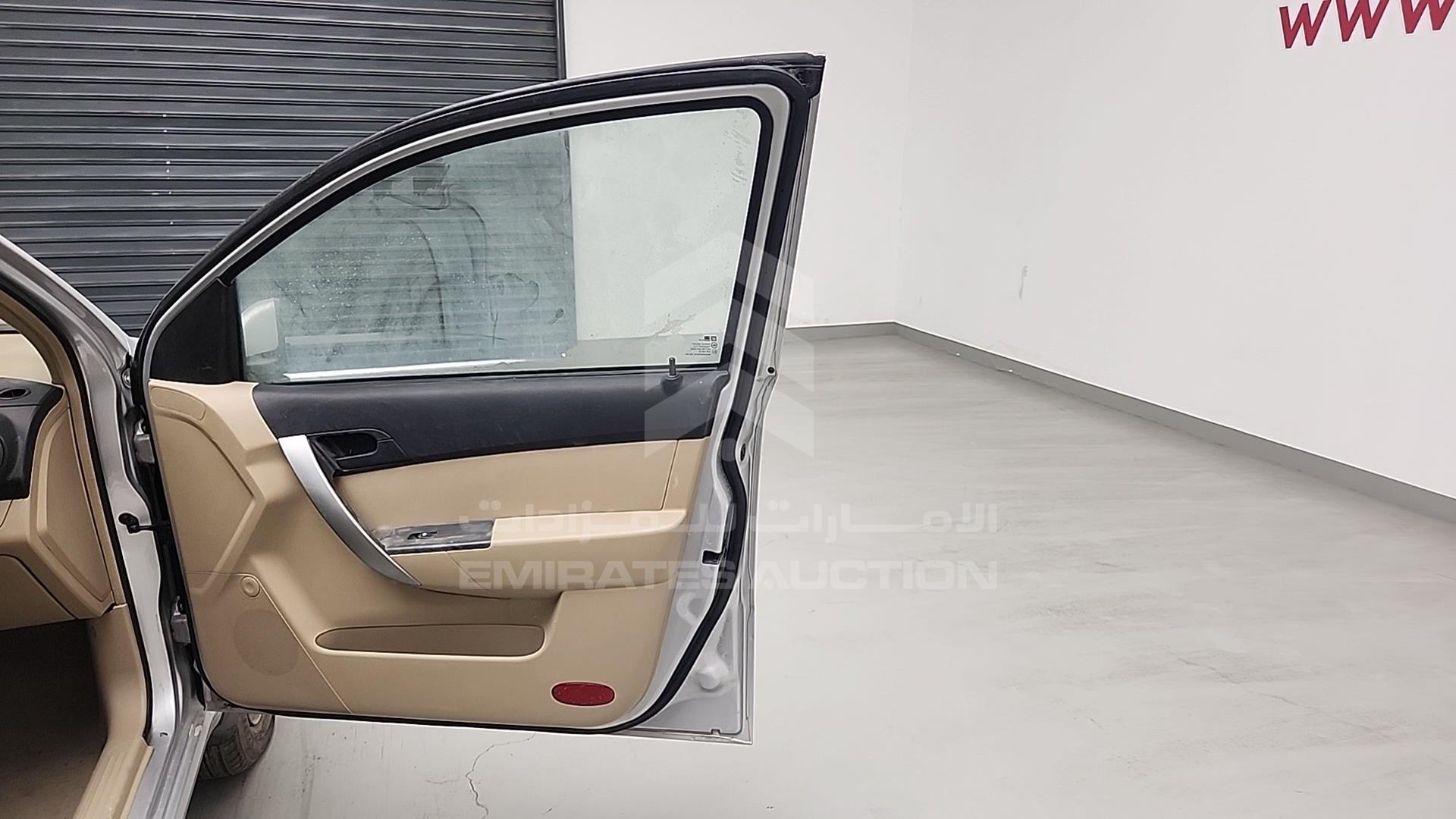 2015 CHEVROLET AVEO VIN: KL1TJ5B70FB031075