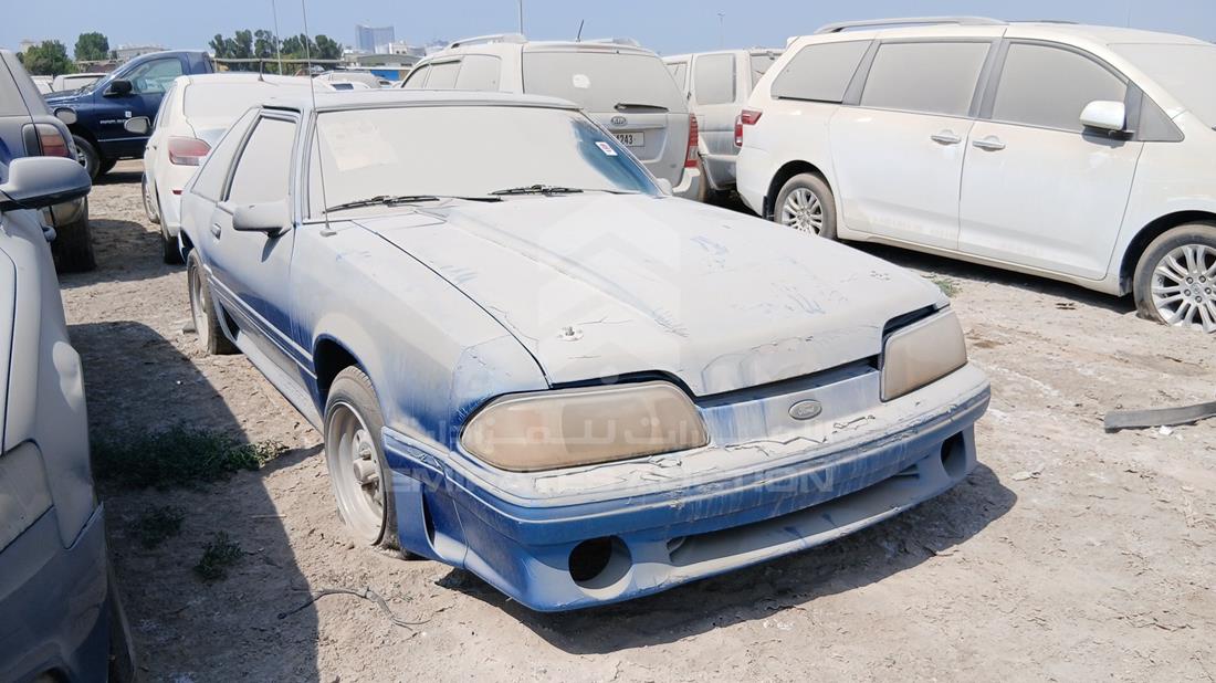 1990 Ford Mustang - Scrap without document — Front Right Angle — Photo 9