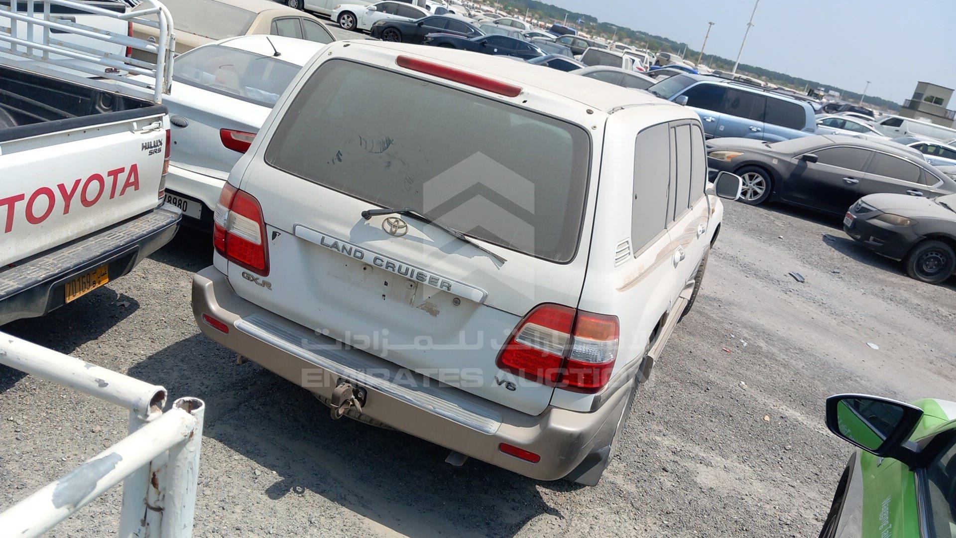 2005 TOYOTA LAND CRUISER VIN: JTEHJ09J755117236