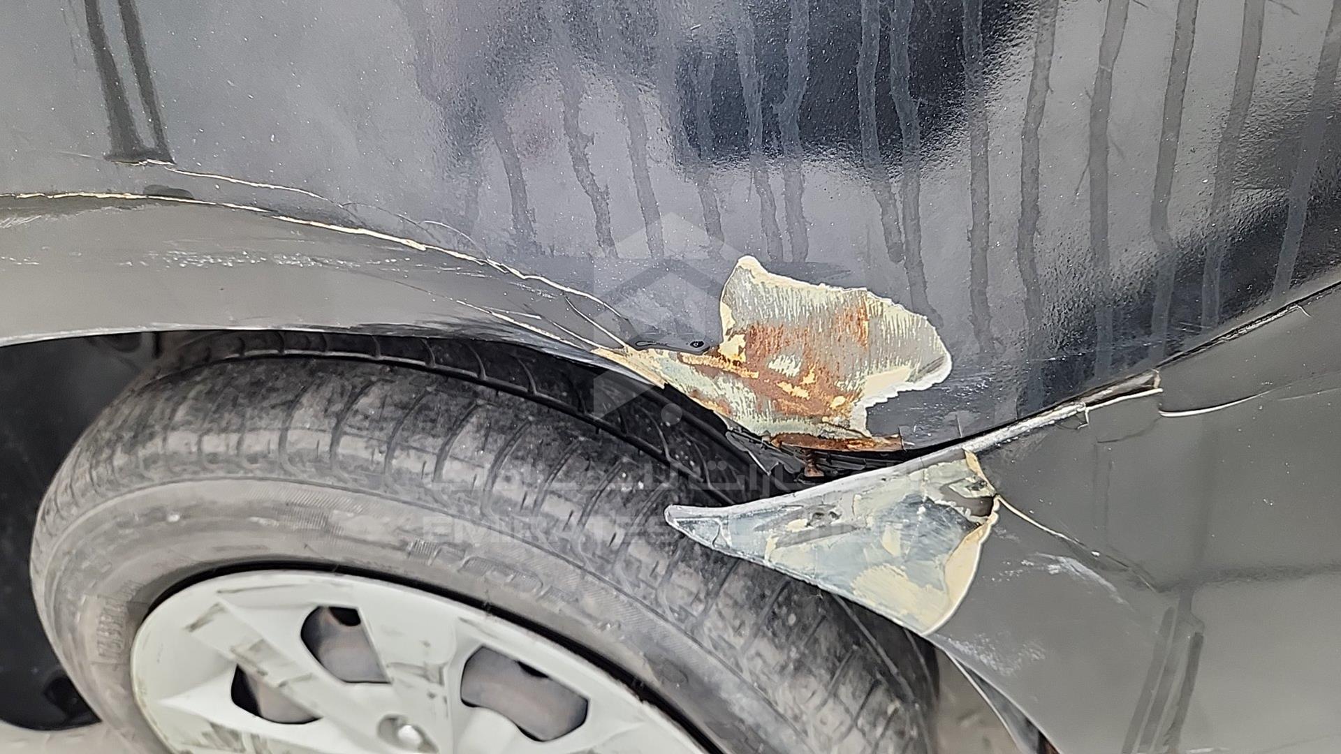 2015 KIA RIO VIN: KNADN4125F6440051
