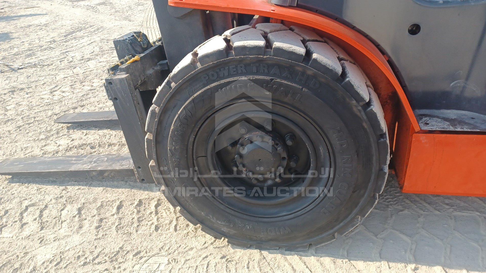 2016 MANITOU --- VIN: XXB50211AA53664