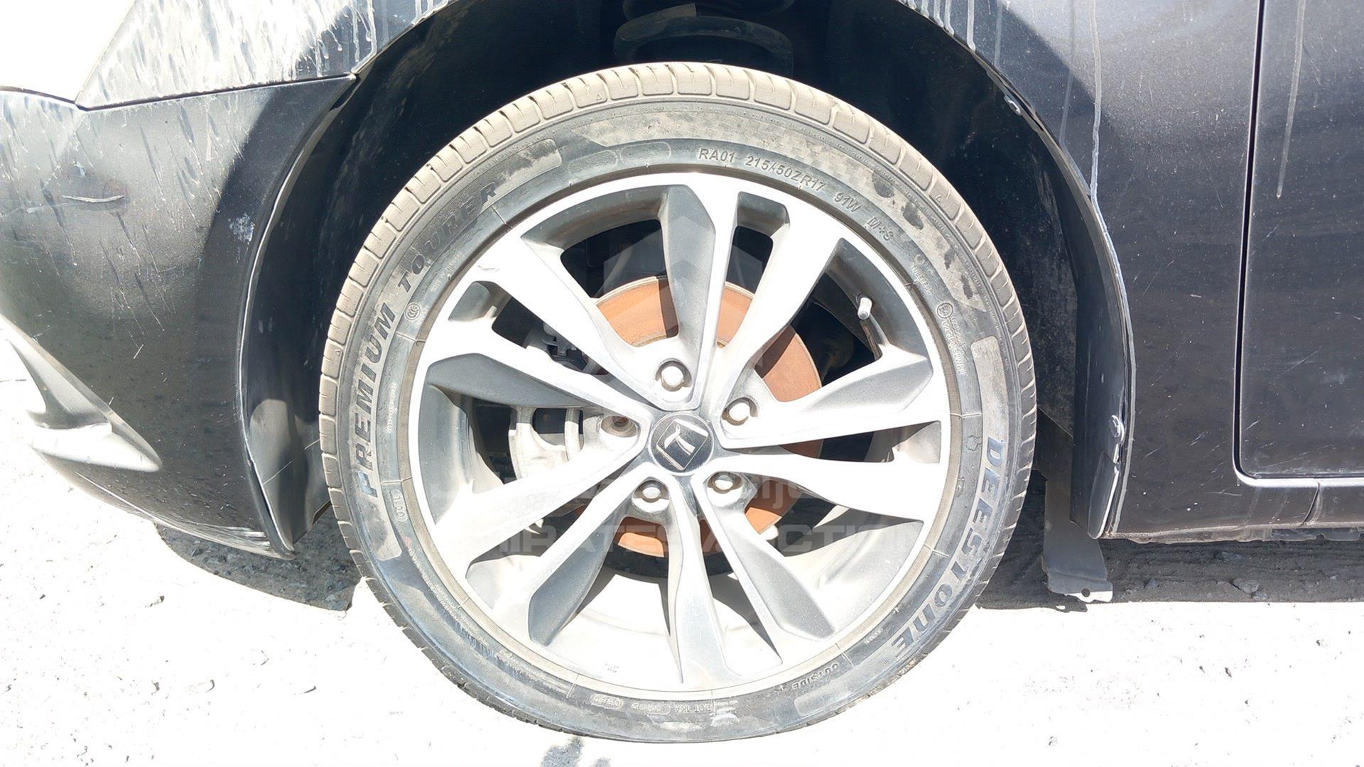 2015 LUXGEN S5 VIN: RF5S71T0XFS000001