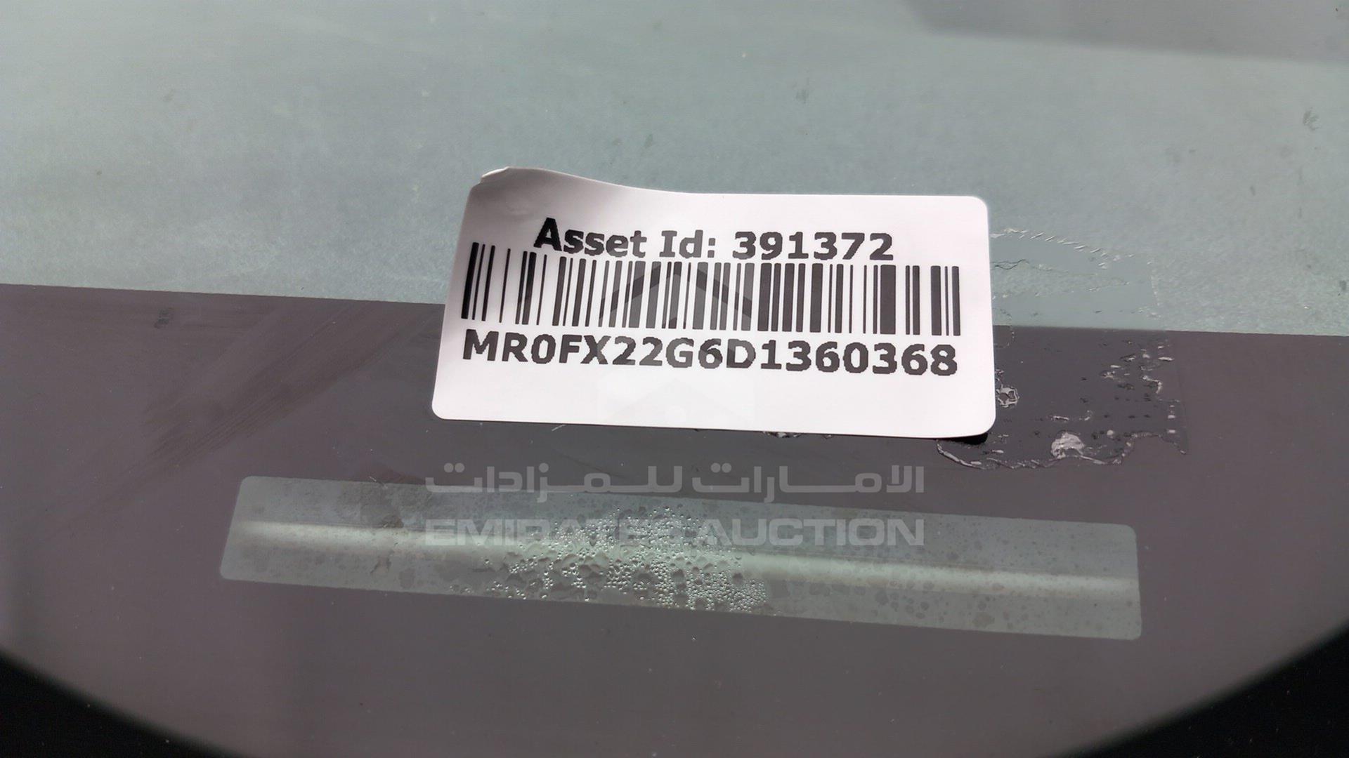 2013 TOYOTA HILUX VIN: MR0FX22G6D1360368