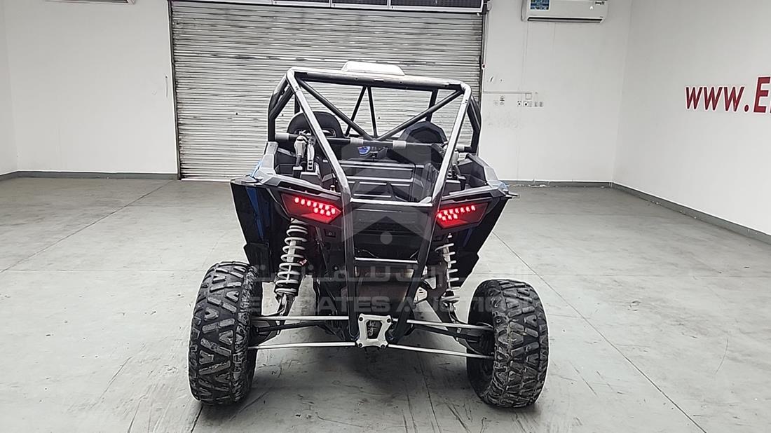 بولاريس RZR 1000CC 2023 — الزاوية الخلفية — صورة 8