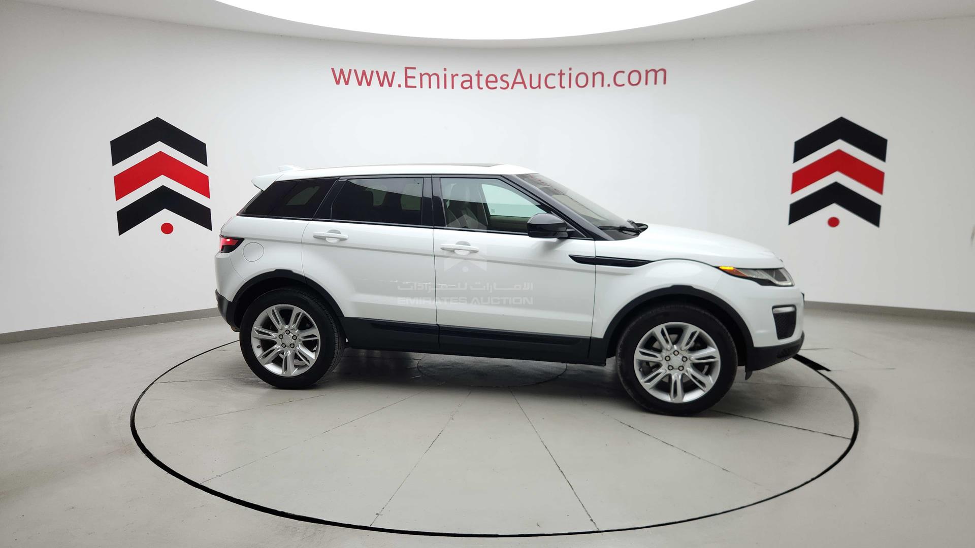 2018 RANGE ROVER EVOQUE VIN: SALVP2RX5JH280085