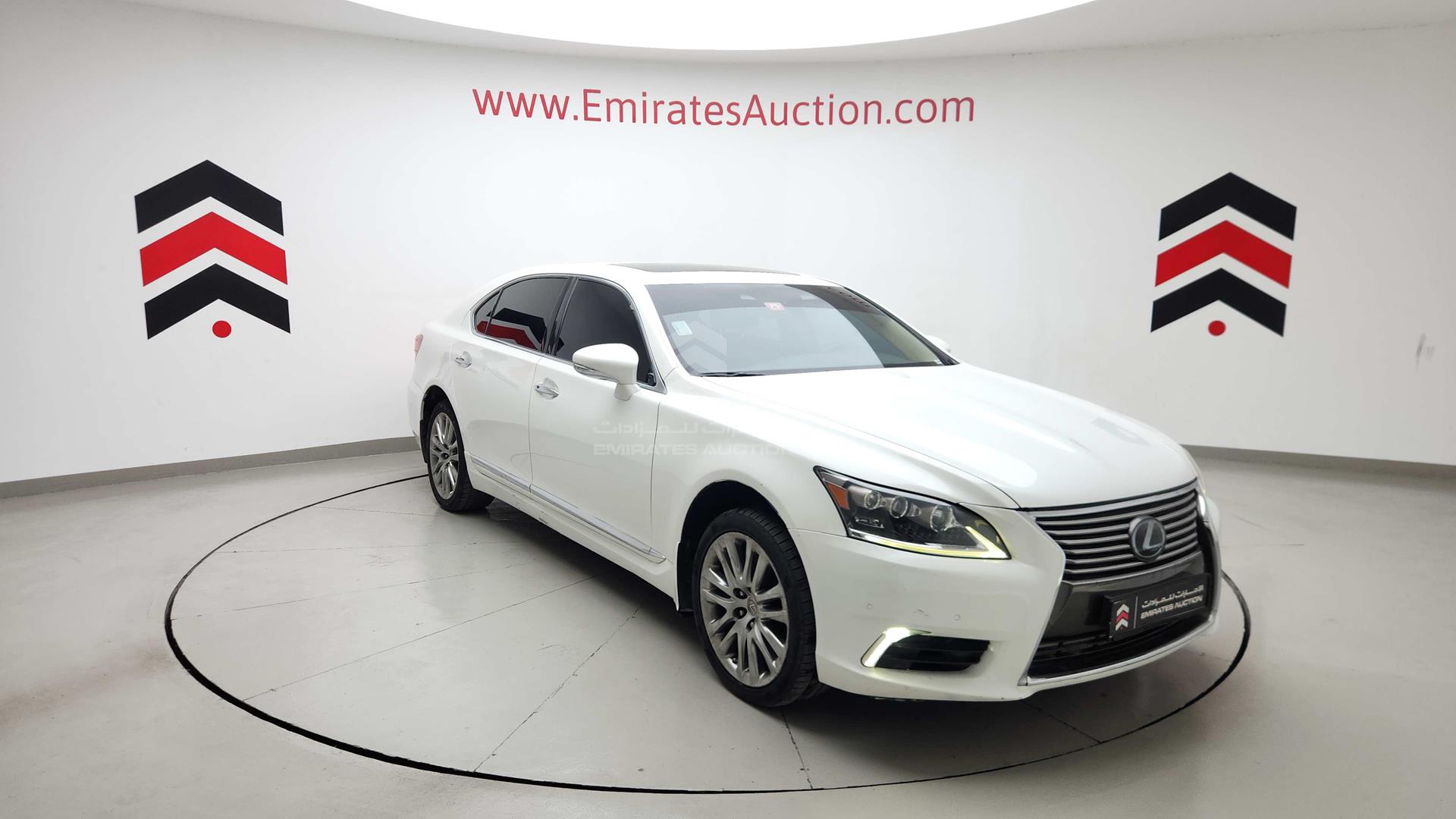 2014 LEXUS LS 460 L VIN: JTHGL46F8E5050906