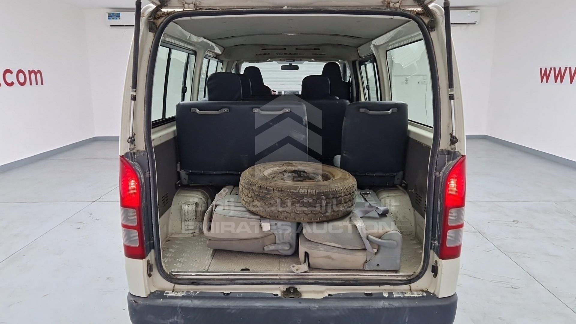 2010 TOYOTA HIACE VIN: JTGJX02P9A0030368