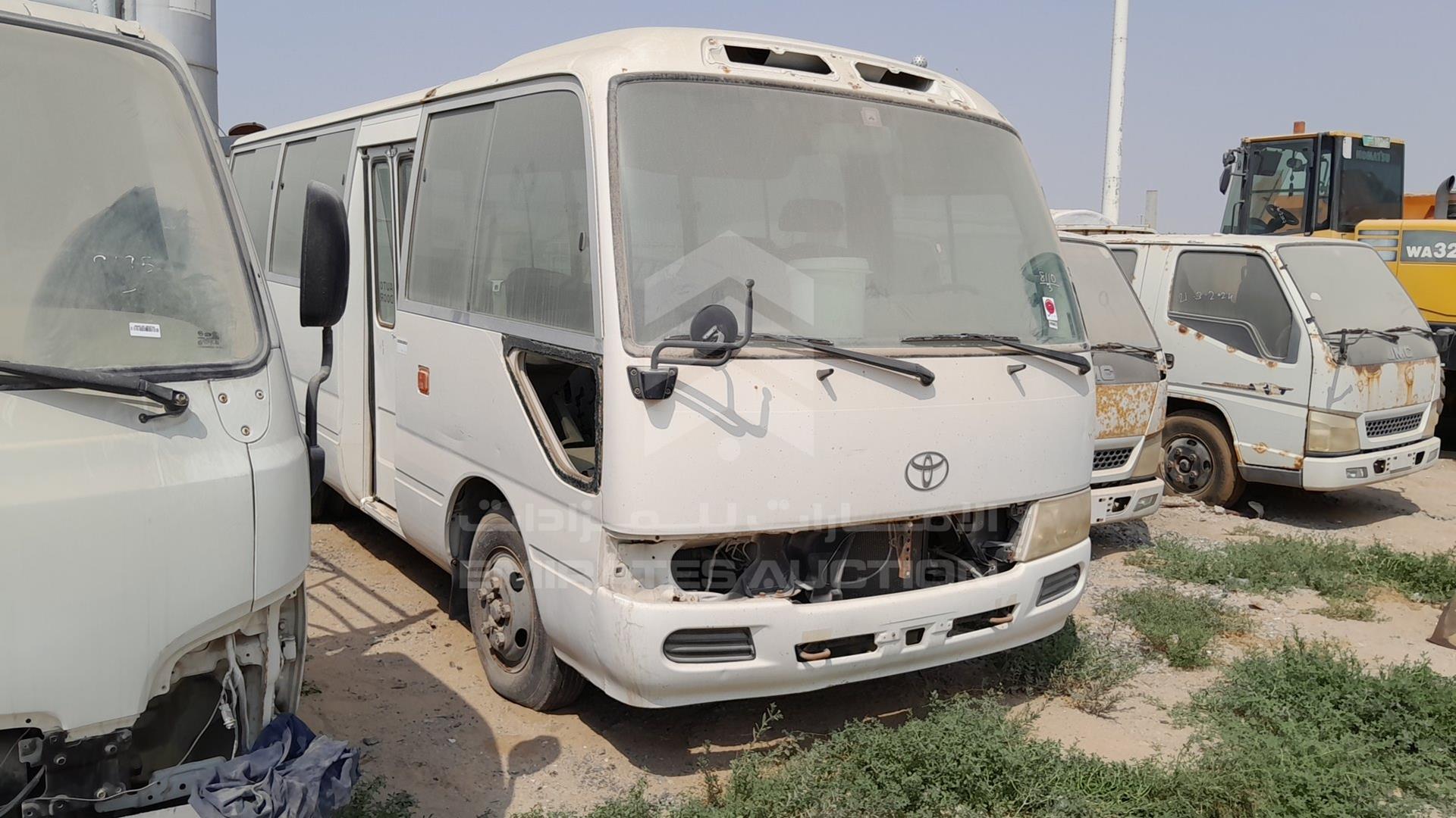 2015 TOYOTA COASTER VIN: JTGFK4189F4005573