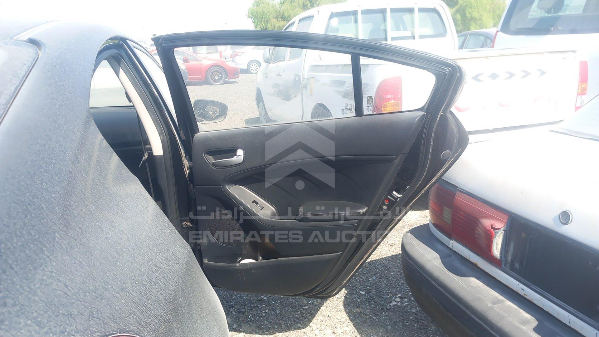 2015 KIA CERATO VIN: KNAFK4118F5901421