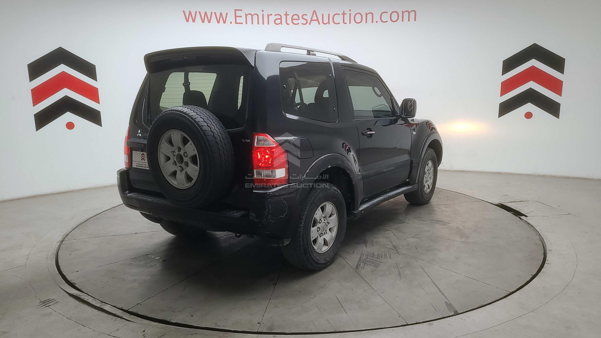 2007 MITSUBISHI PAJERO VIN: JMYMRV63W7J706149