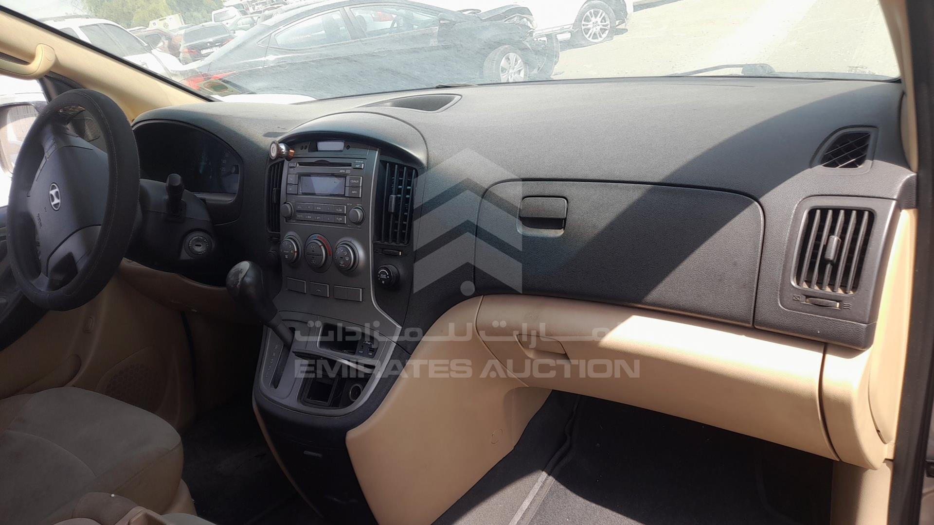 2012 HYUNDAI H1 VIN: KMHWH81R6CU404489
