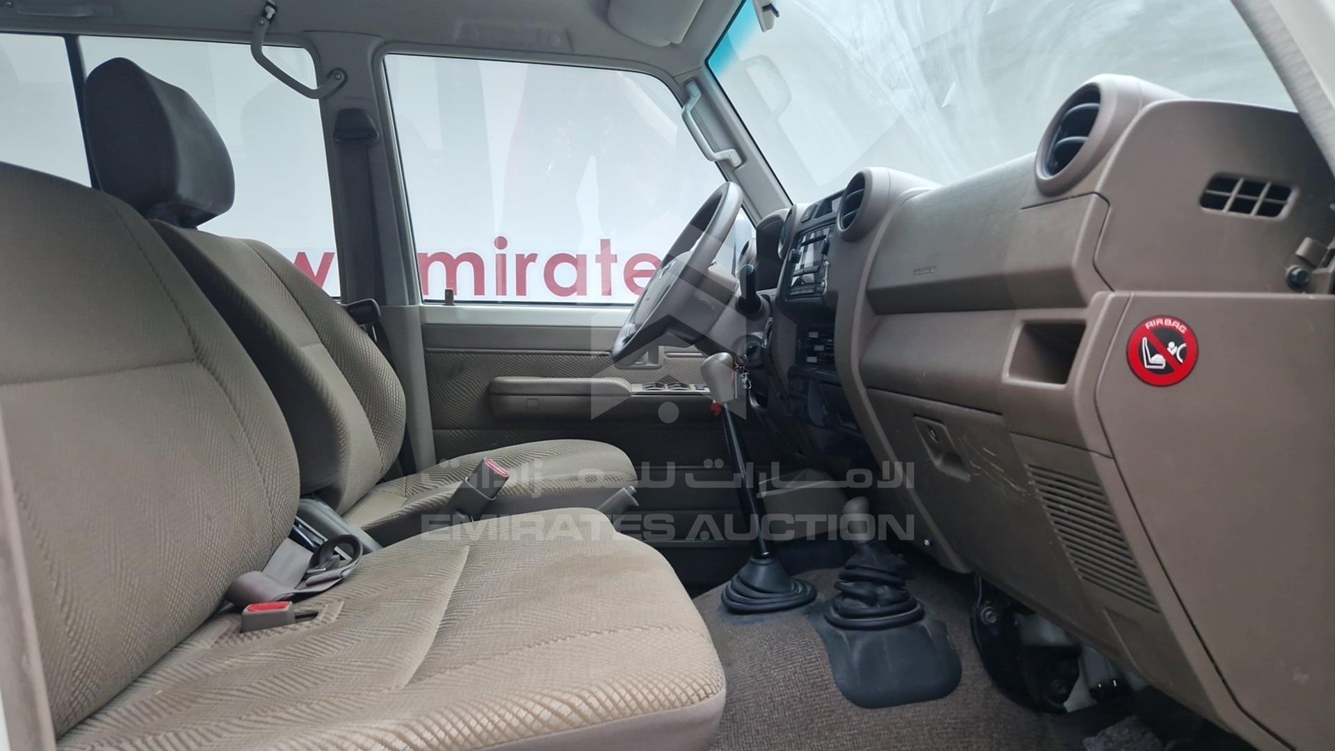 2012 TOYOTA LAND CRUISER VIN: JTGEB73J5C9008241