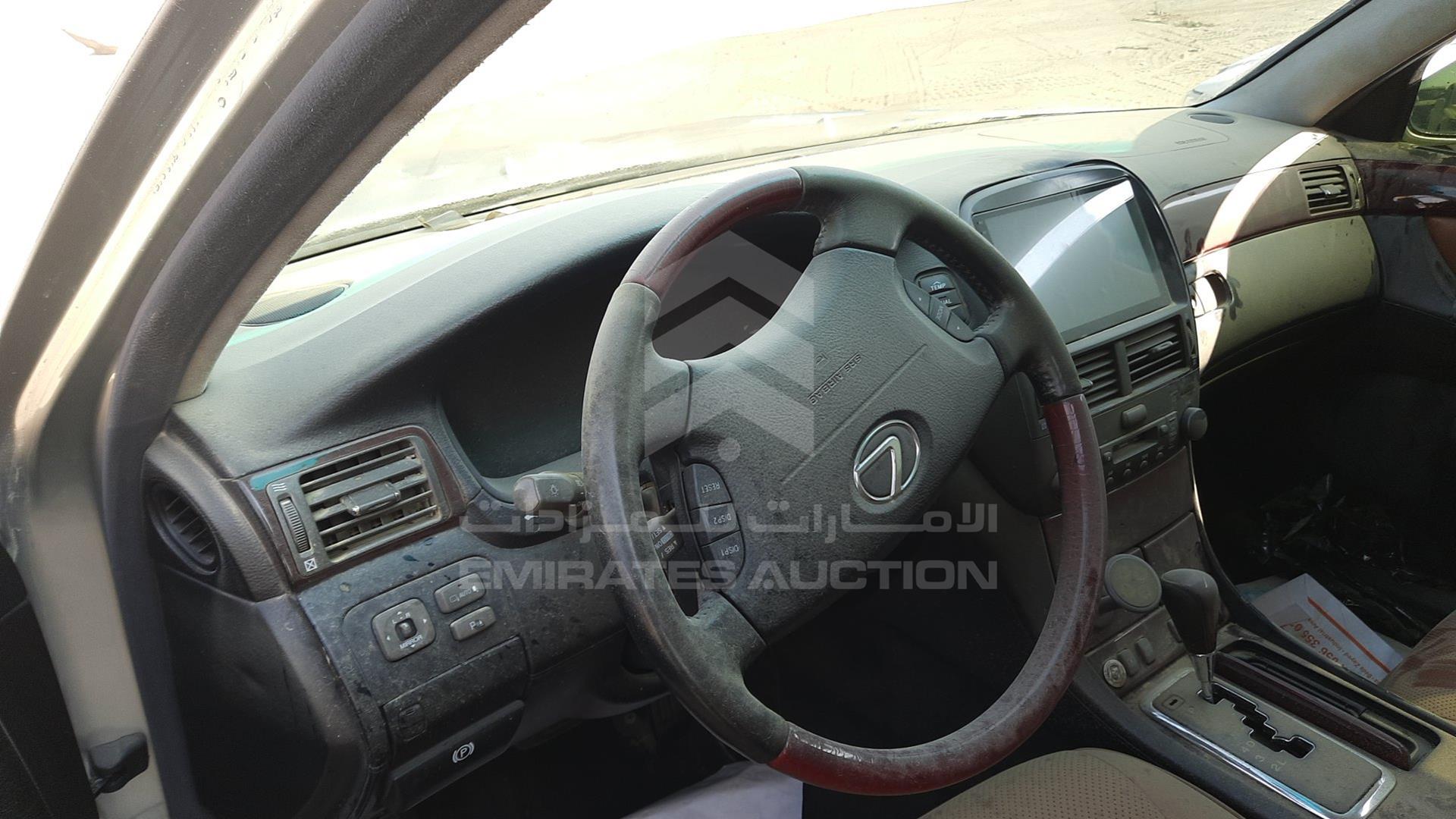 2002 LEXUS LS 430 VIN: JTHBN30F620066201