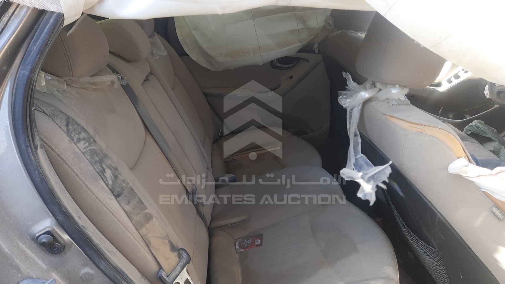 2016 HYUNDAI ELANTRA VIN: 5NPDH4AE3GH700023