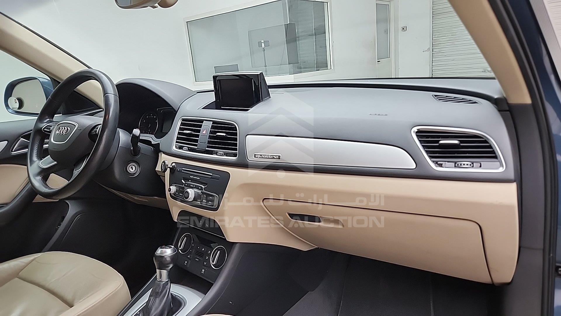 2016 AUDI Q3 VIN: WA1DFAFS5GR000395
