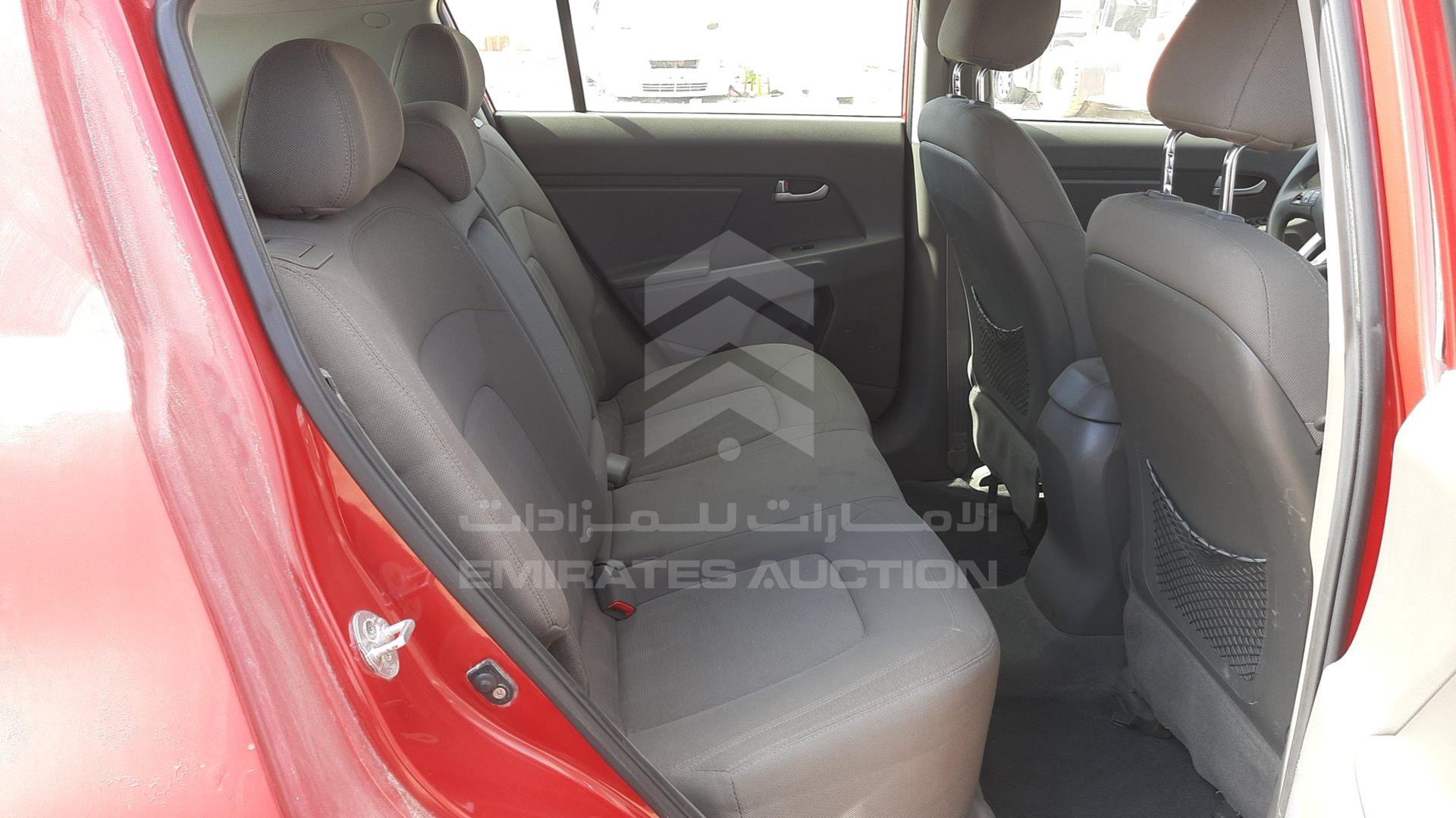 2014 KIA SPORTAGE VIN: KNAPB8129E7481403
