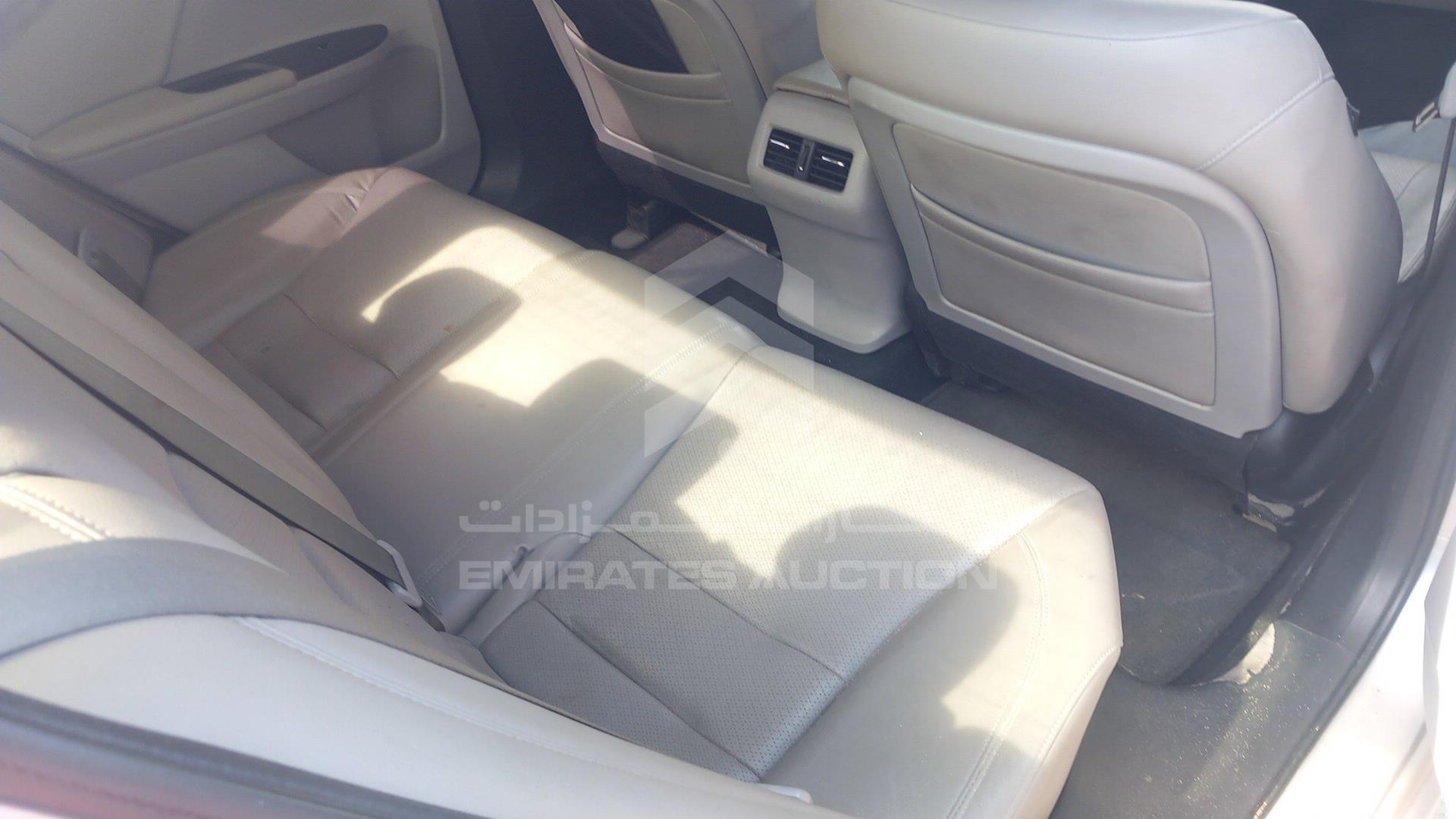 2013 HONDA ACCORD VIN: 1HGCR3F87DA047156