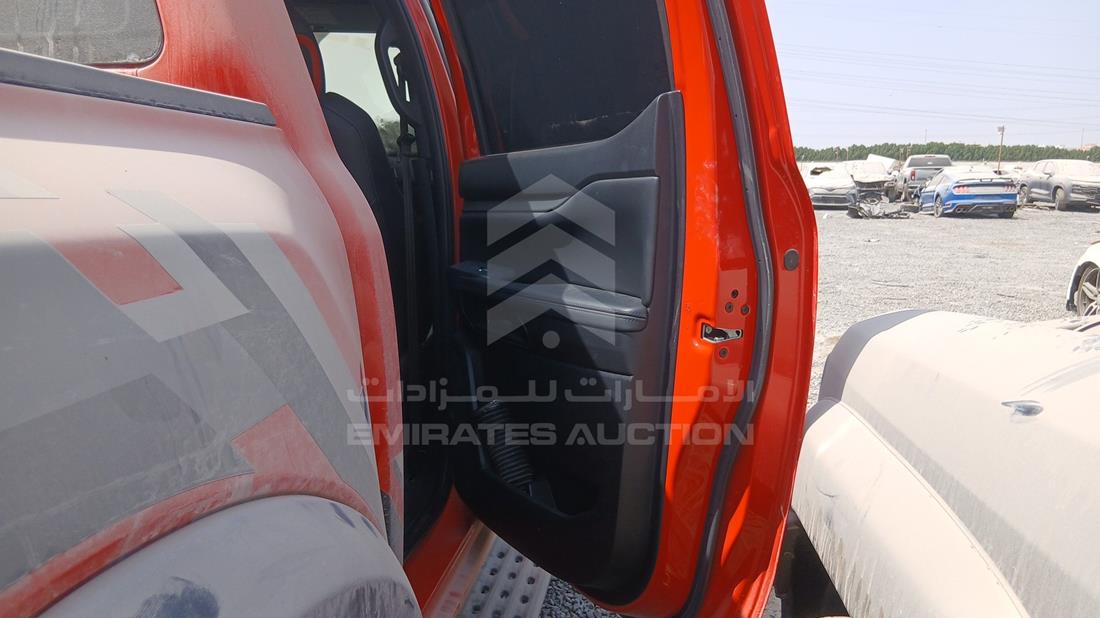 فورد رينجر رابتر 2023 — الباب الخلفي الأيمن — صورة 22