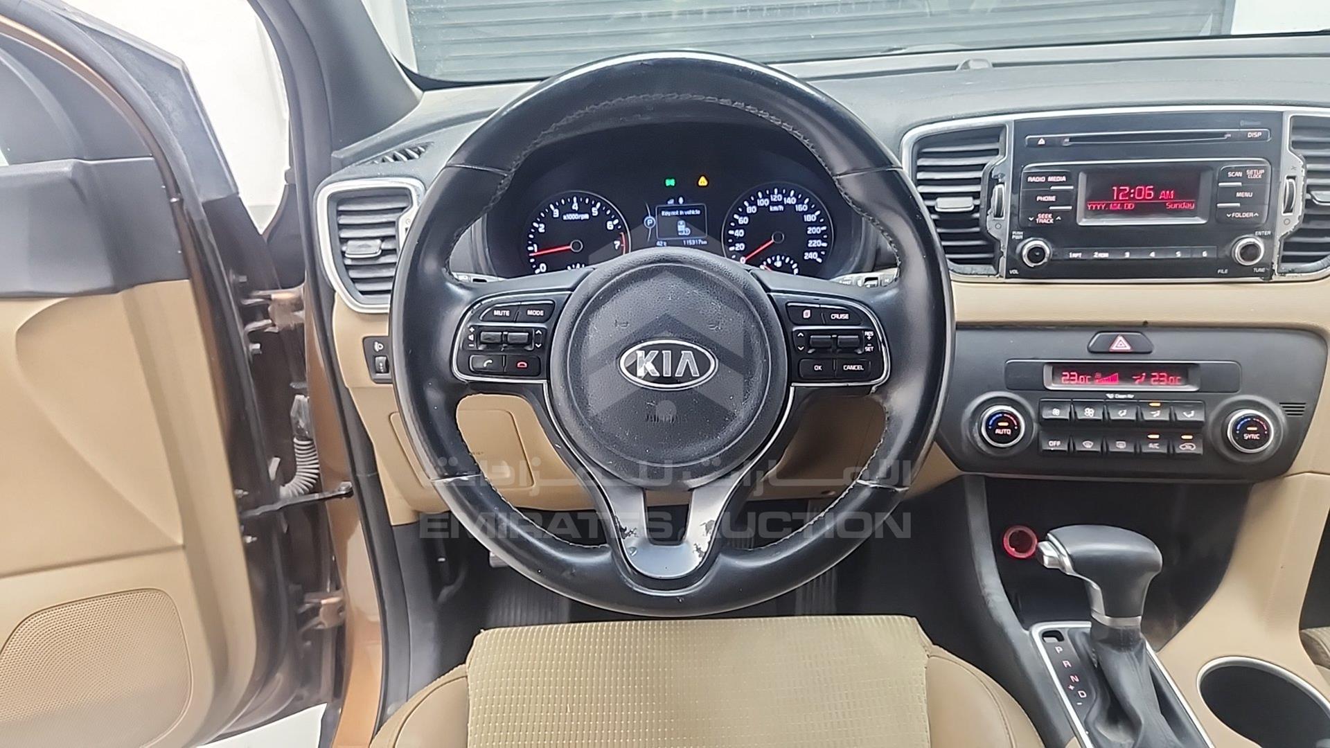2017 KIA SPORTAGE VIN: U5YPH81A1HL082573