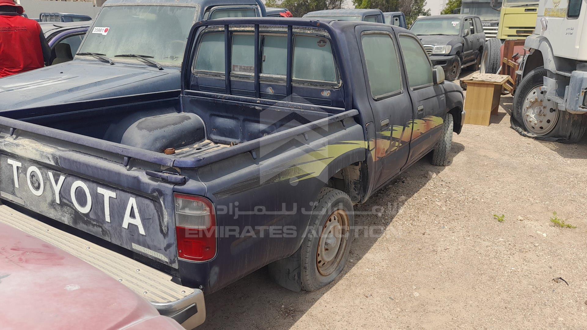 2004 TOYOTA HILUX VIN: JTFEE426040015871