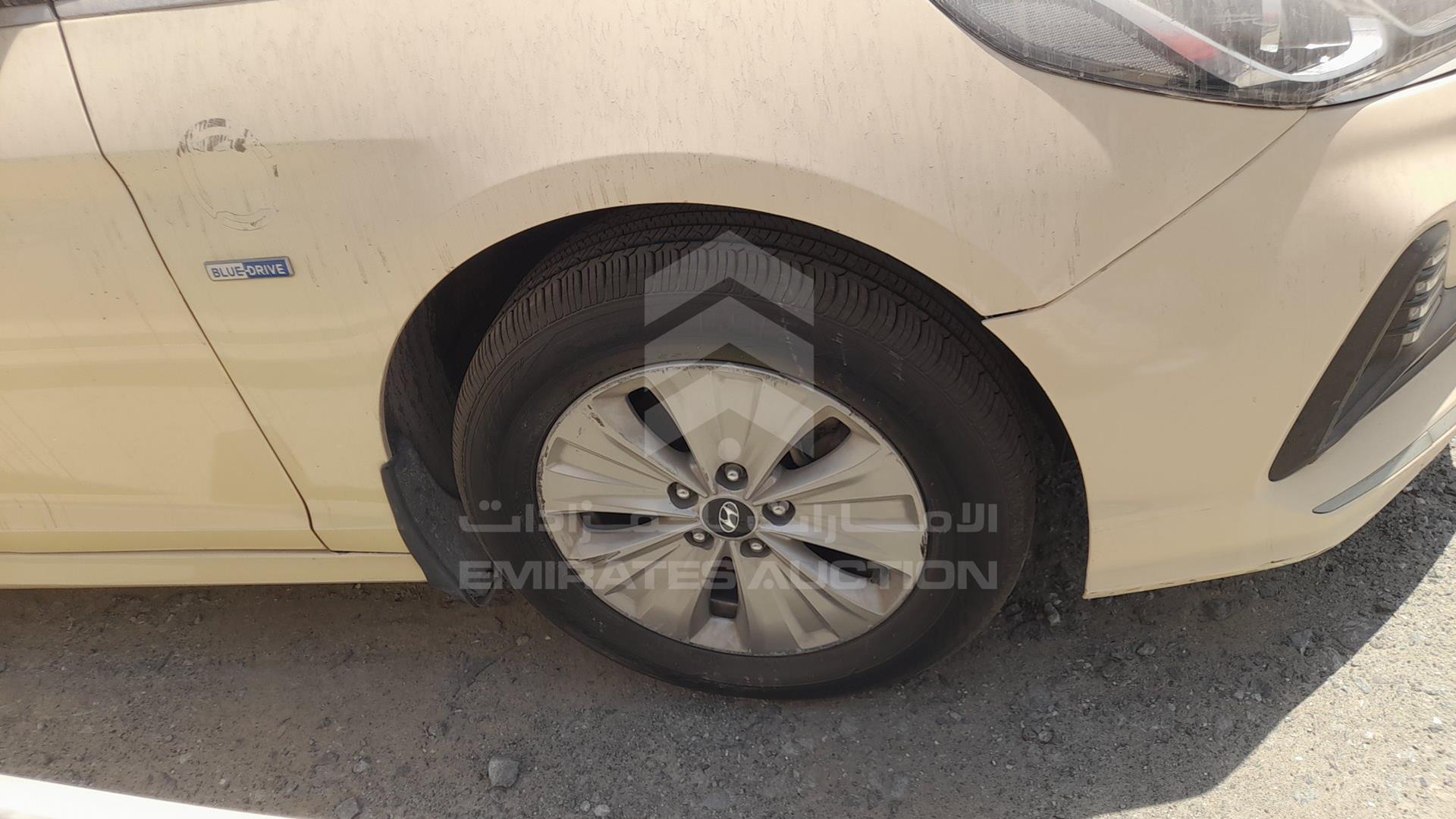 2019 HYUNDAI SONATA VIN: KMHE24134KA092903