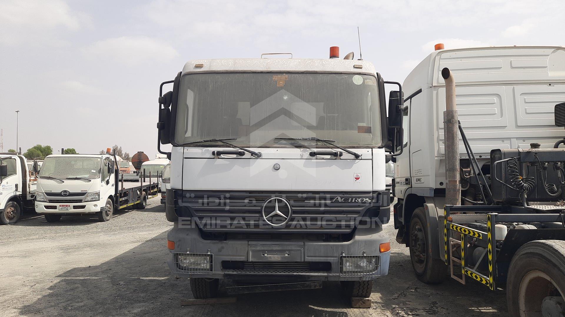 2003 MERCEDES ACTROS 3331 VIN: WDB9521631K841383